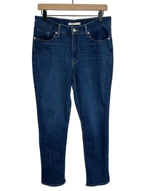 Levi’s Jeans Womens 8 Classic Straight Leg Blue  Stretch Denim